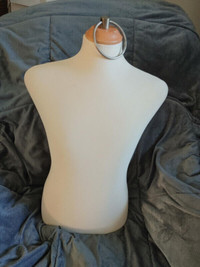 ~ FIRST $35 TAKES IT ~ Vintage  Mannequin ~