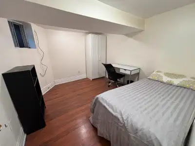 Private basement room for rent downtown Toronto