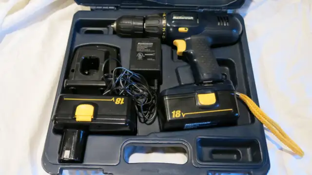 18V cordless drill in Power Tools in Cranbrook - Image 2