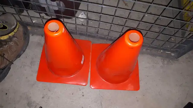Construction tool traffic cones in Other in Ottawa - Image 2