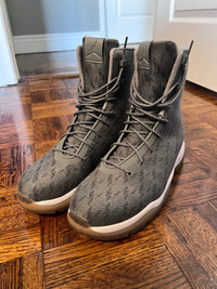 Air Jordan Future Boot - Size 11
