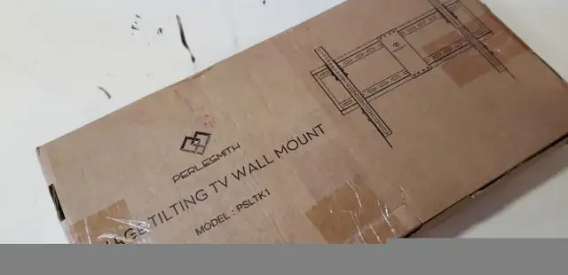 PERLESMITH Tilt TV Wall Mount for Most 37-82 inch TVs in Video & TV Accessories in Burnaby/New Westminster - Image 9