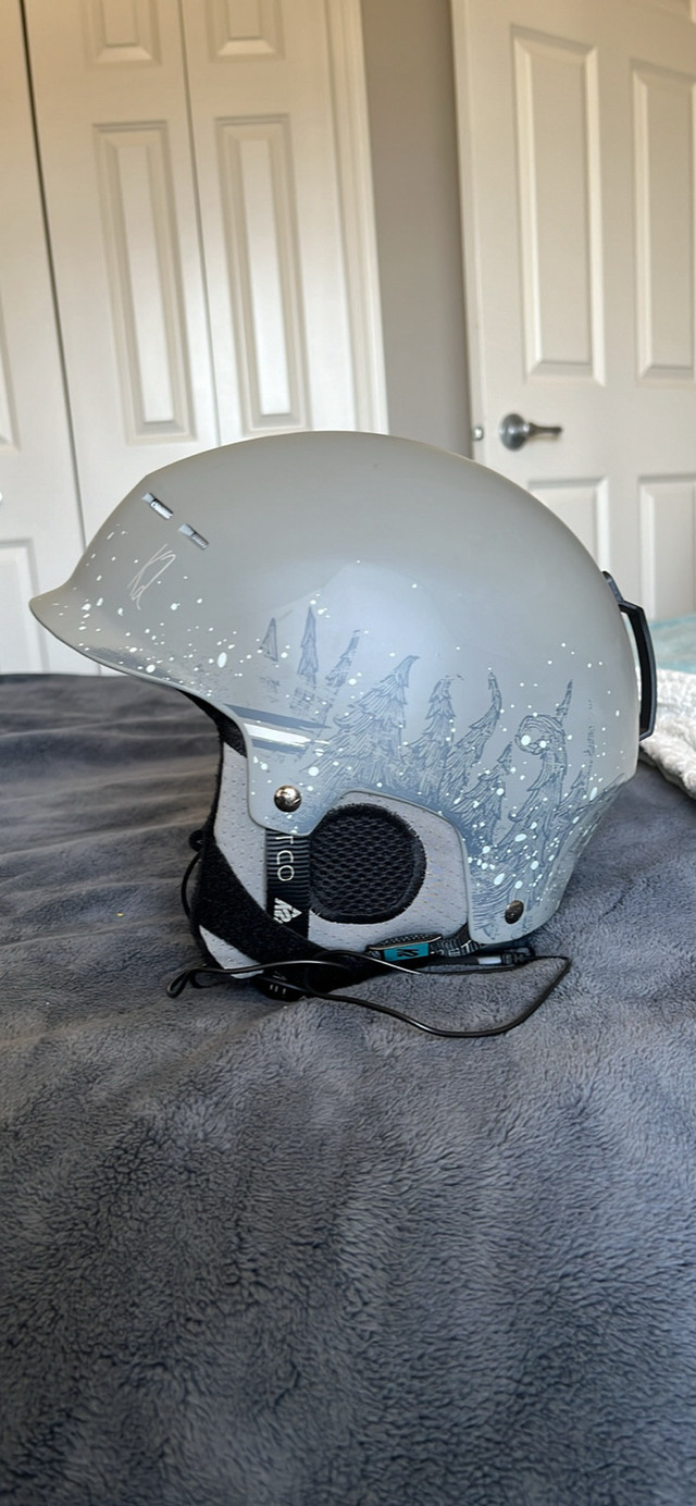 K2 Rant Ski/Snowboard helmet size M in Ski in Calgary - Image 3
