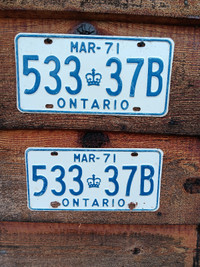 Mar-1971 Ontario license plates.