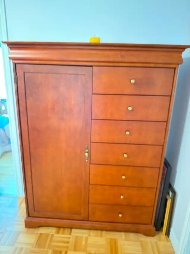 Cherry Bedroom Set63760464046595123