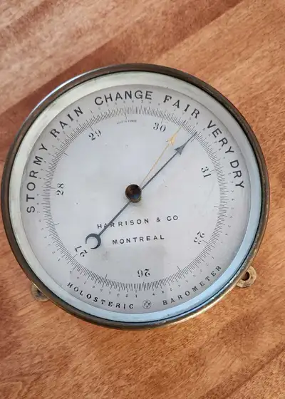 ANTIQUE BAROMETER BY HARRISON & CO, Montréal. ** Open to fair negociation. ** Ouverte à la négociati...
