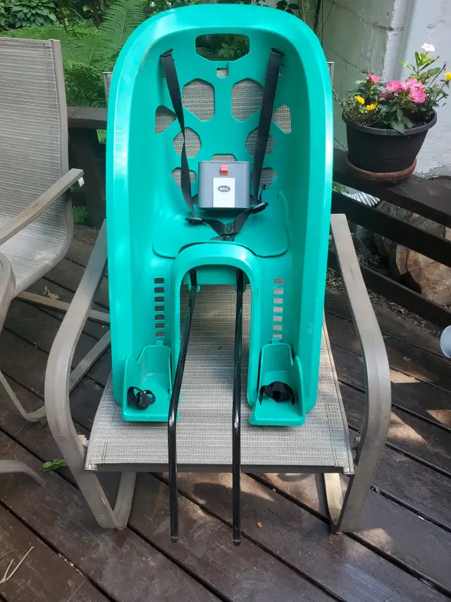 Child's Bike Seat in Kids in Ottawa - Image 2