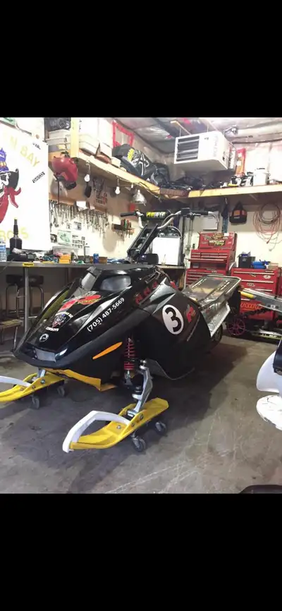 2003 jaws 600 mod sled forsale. Pitctures are old as i have none that are recent. Runs on c14, i hav...