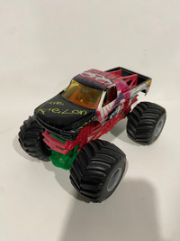 Monster truck 1:24 scale