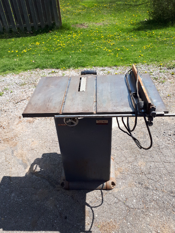 National Table Saw in Power Tools in Oshawa / Durham Region