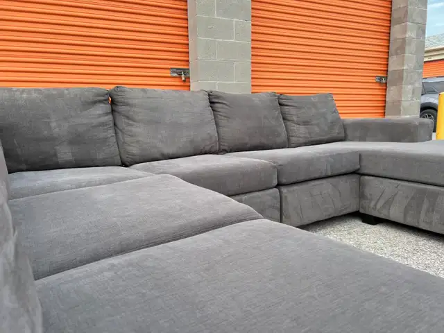 Grey U Shaped Sectional  in Couches & Futons in Kingston - Image 6