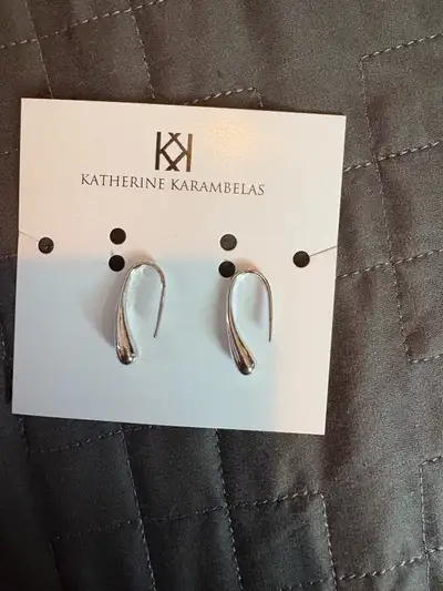 Women’s Earrings, View more