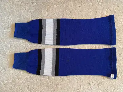 Sock Man brand Men’s Large Hockey Socks 7” X 27” Dark Blue with white, grey & black accents