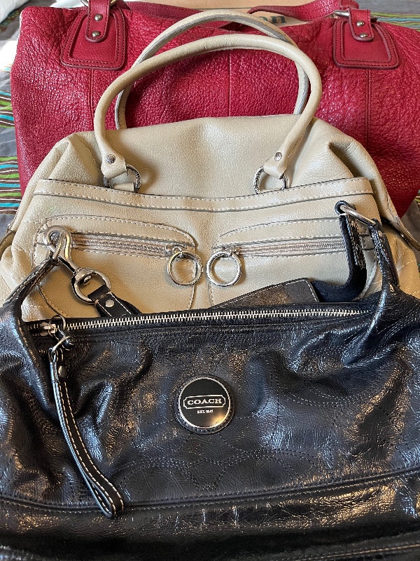 Name Brand Purses Women's Bags & Wallets Winnipeg Kijiji