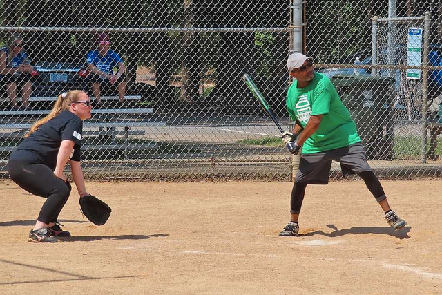 Looking for 1 woman to join our co-ed slow pitch softball team!  in Sports Teams in Ottawa