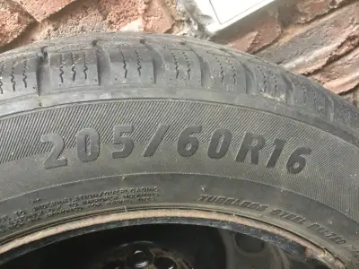 Winter tires 205 /60 R 16 fits Mazda C 3 set of 4 cash only curbside pickup only!