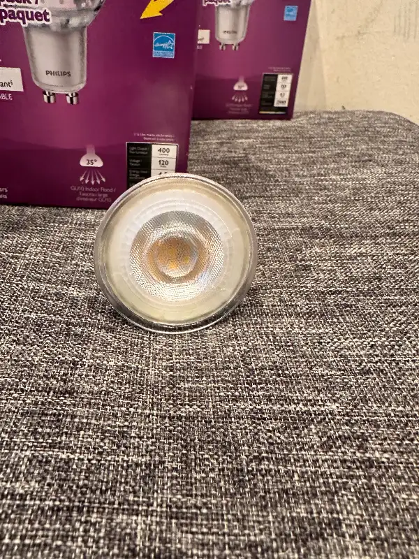 Brand new Philips LED 3 pack 50W dimmable. in Indoor Lighting & Fans in Markham / York Region - Image 8