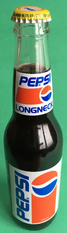 1994 Pepsi Longneck Commemorative Bottle- West Edmonton Mall in Arts & Collectibles in City of Halifax - Image 7
