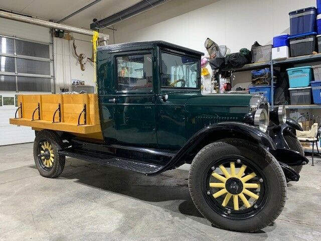 1928 Chevrolet National "LO" 1 ton Utility Express in Classic Cars in Kelowna - Image 2