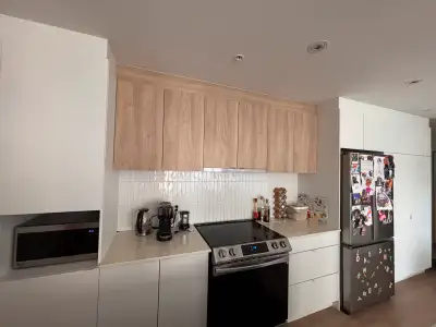 bright and spacious 5 1/2