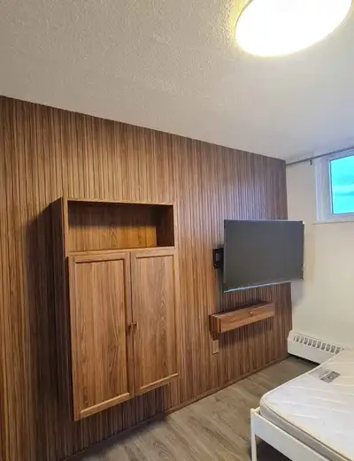 NOW - fully furnished big bedroom in the updated 3 bdrm unit at Jane & Steeles close to the subway s...