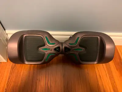 The Hover-1 Ranger is a sturdy and durable hoverboard that supports riders up to 220 pounds. Ranger...