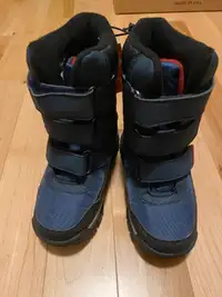 Joe Fresh Kids’ Winter Boots  Size 11 and 12 