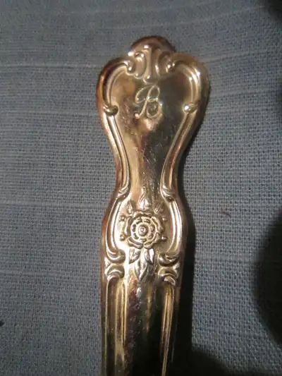 #38-121   SIGNATURE silverware set for 4, Monogramed "B", View more