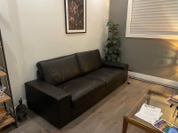 Sofa en cuir brun foncé KIVIK - très bonne condition