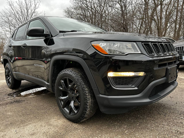 2018 Jeep Compass Immaculate condition. Certified. in Cars & Trucks in City of Toronto - Image 4