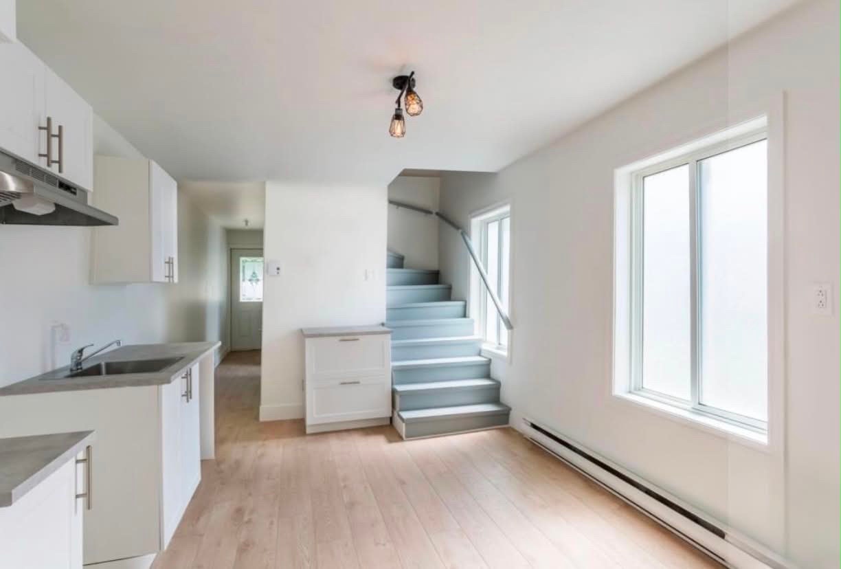19 Rue Laurier E — photo 2