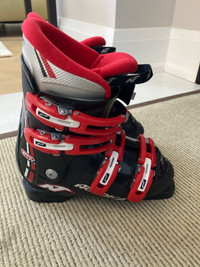 Nordica Ski Boots (kids size 21.5)