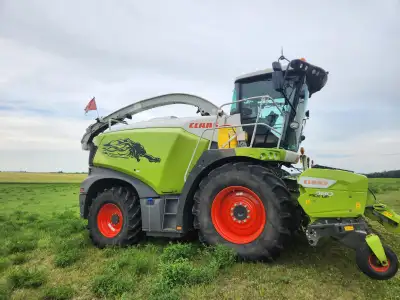 2019 - Claas 940 This is a great machine ! Field Ready ! - Engine - 3281.1 hrs - Cutter hd - 2391.3...