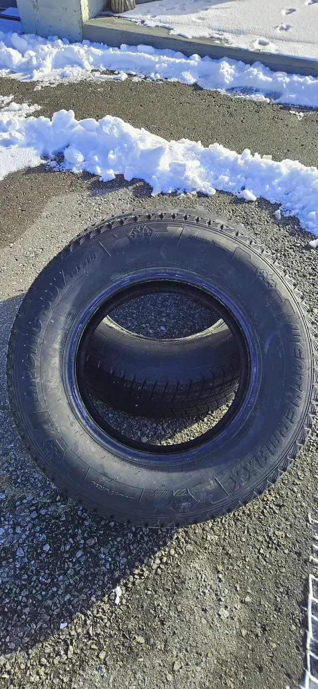 235/70/16 Set of 4 Winter Tires - 90% tread in Tires & Rims in Oshawa / Durham Region - Image 5