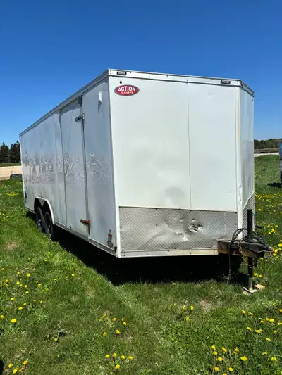 Enclosed car trailer for rent $100/day 19’ long with 2’ V-nose 82” between wheel arches 92” door wid...