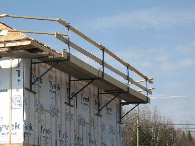 ÉQUERRE DE MUR NEUF dans Échelles et échafaudages  à Thetford Mines - Image 4