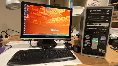 Vintage Compaq Presario Desktop PC + Samsung Monitor, keyboard, View more