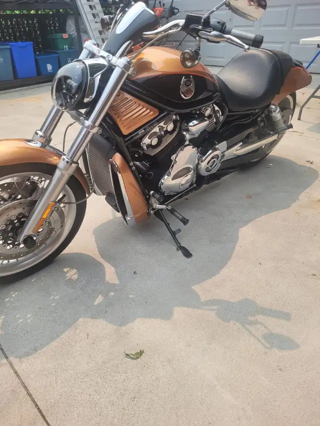 2008 Harley Davidson Anniversary V-ROD in Street, Cruisers & Choppers in Oshawa / Durham Region - Image 3