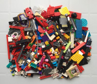 1 kg (2.2 pounds) of LEGO Parts & Pieces Bricks Loose Bulk Lot