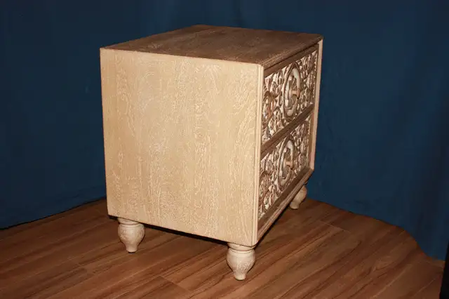 Boneilay Furniture Hand Carved Wooden Nightstand with 2 Drawers in Dressers & Wardrobes in Hamilton - Image 5
