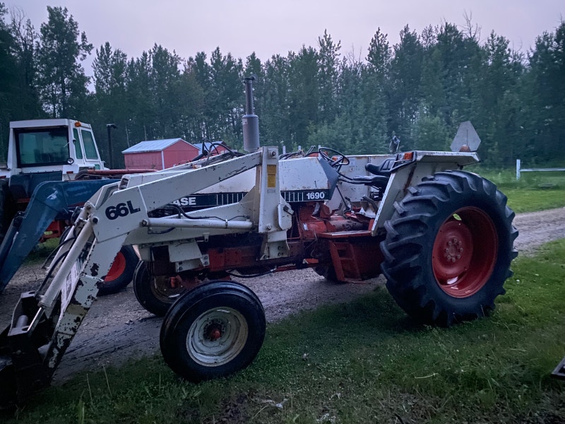 Case 1690 tractor Farming Equipment Grande Prairie Kijiji