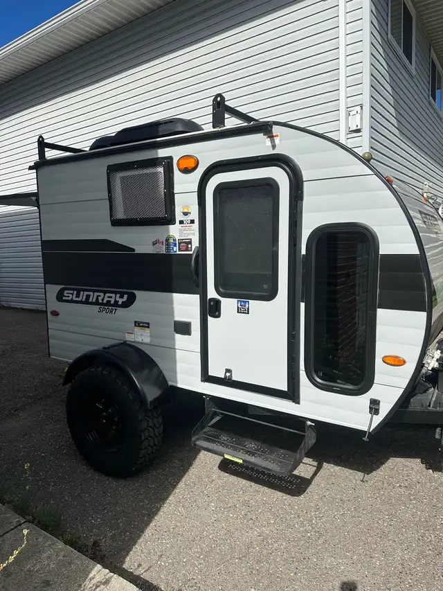 Travel Trailer, Sunray Sport, 109, 2025, New! in Travel Trailers & Campers in Prince George - Image 2
