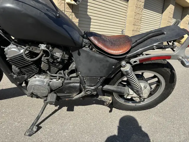 1983 Honda VT500C Custom motorcycle-low kilometres in Street, Cruisers & Choppers in Mississauga / Peel Region - Image 7