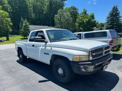2002 Dodge Ram 2500 5.9L Cummins 2wd auto pwr windows pwr locks. 378,000km now blow by motor runs we...