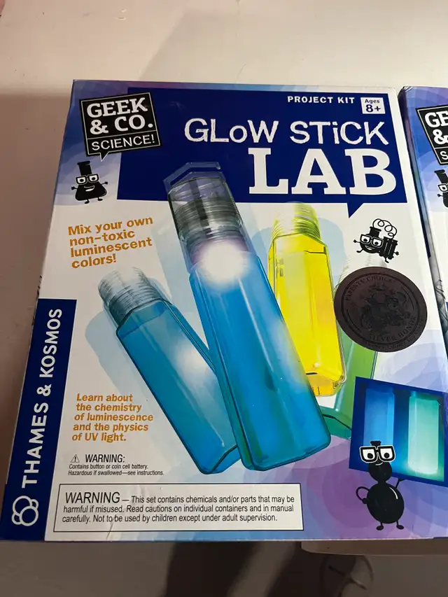 Geek & Co. Science! Kits63804702953731121