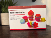 Brand new silicone muffin cake mold set (24 pieces)