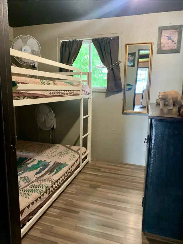 Lakeside Pines Hideaway Vacation Rental in Ontario in Canada - Image 8
