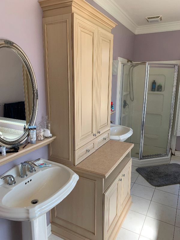 Bathroom Cabinets, High End - Armoires/Vanity pour Salle de Bain dans Décoration intérieure et accessoires  à Ouest de l’Île