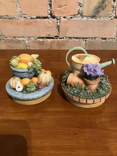 2 beaux couvercles pour bougies Yankee Candles, View more