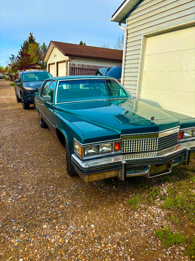 Cadillac DeVille in Classic Cars in Calgary - Image 2